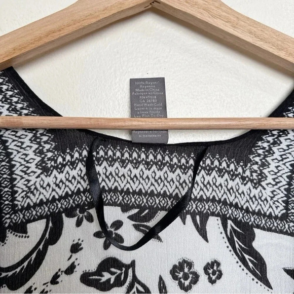 Vince Camuto Womens OS Kimono Shrug Tassel Topper Shawl Wrap Black White - Picture 11 of 14